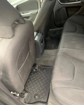 Volvo S60 cena 32500 przebieg: 250000, rok produkcji 2011 z Warszawa małe 232